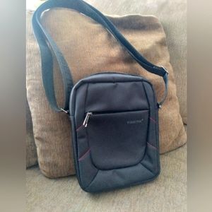 Tigernu men's crossbody shoulder bag